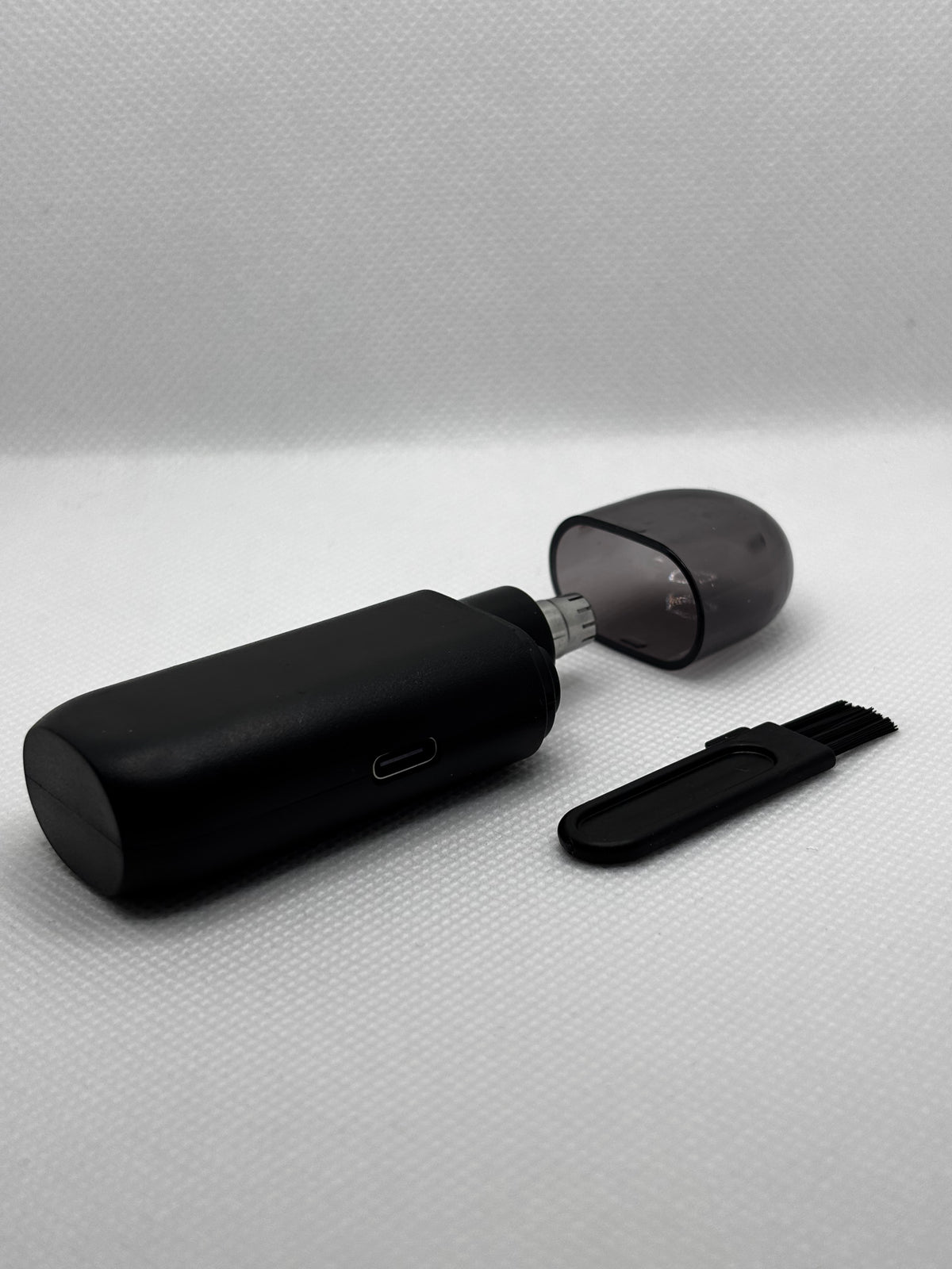 USB Rechargeable Nose And Ear Hair Trimmer With Stainless Steel Blades